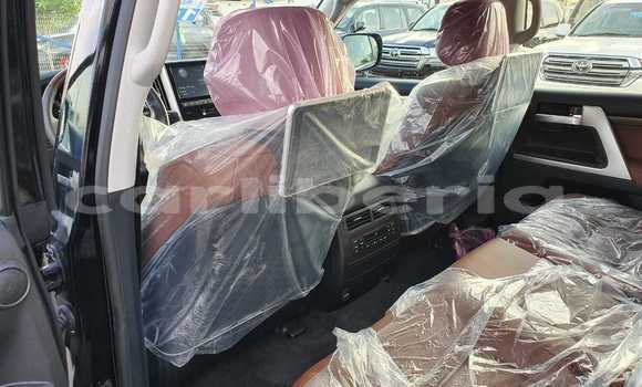 Acheter Neuf Voiture Toyota Land Cruiser Noir à Barclayville, Grand Kru County Acheter Neuf Voiture Toyota Land Cruiser Noir à Barclayville, Grand Kru County