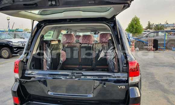 Acheter Neuf Voiture Toyota Land Cruiser Noir à Barclayville, Grand Kru County Acheter Neuf Voiture Toyota Land Cruiser Noir à Barclayville, Grand Kru County