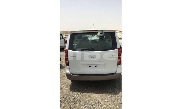 Buy Import Hyundai Accent White Car in Import - Dubai in Bomi County Buy Import Hyundai Accent White Car in Import - Dubai in Bomi County