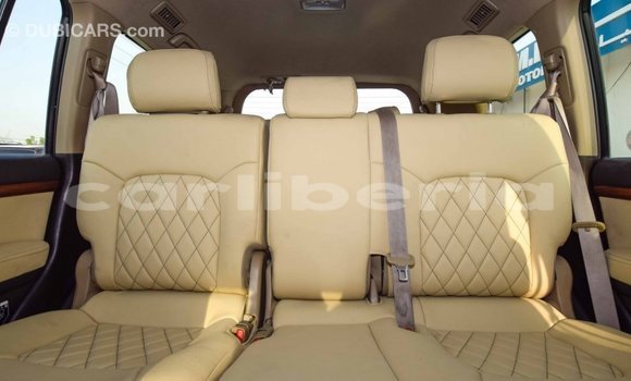Buy Import Toyota Land Cruiser White Car in Import - Dubai in Bomi County Buy Import Toyota Land Cruiser White Car in Import - Dubai in Bomi County