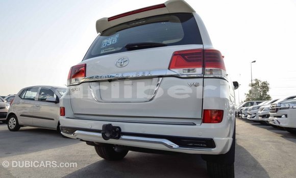 Buy Import Toyota Land Cruiser White Car in Import - Dubai in Bomi County Buy Import Toyota Land Cruiser White Car in Import - Dubai in Bomi County