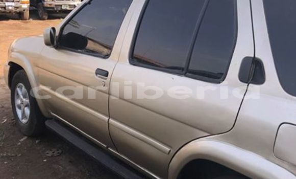 Buy Used Nissan Pathfinder Silver Car in Monrovia in Montserrado County Buy Used Nissan Pathfinder Silver Car in Monrovia in Montserrado County