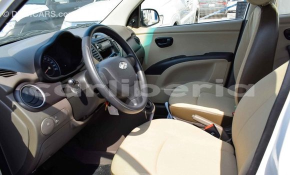 Buy Import Hyundai i10 White Car in Import - Dubai in Bomi County Buy Import Hyundai i10 White Car in Import - Dubai in Bomi County
