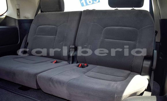 Acheter Neuf Voiture Toyota Land Cruiser Blanc à Barclayville, Grand Kru County Acheter Neuf Voiture Toyota Land Cruiser Blanc à Barclayville, Grand Kru County