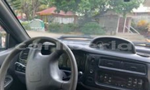 Buy Used Mitsubishi L200 Green Car in Monrovia in Montserrado County Buy Used Mitsubishi L200 Green Car in Monrovia in Montserrado County