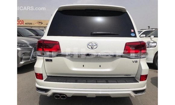 Buy Import Toyota Land Cruiser White Car in Import - Dubai in Bomi County Buy Import Toyota Land Cruiser White Car in Import - Dubai in Bomi County