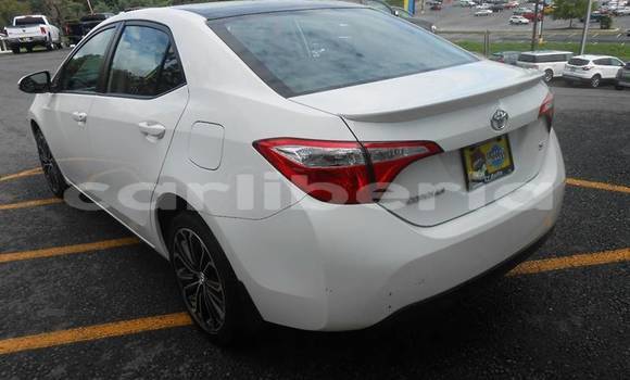 Buy Used Toyota Corolla White Car in Monrovia in Montserrado County Buy Used Toyota Corolla White Car in Monrovia in Montserrado County