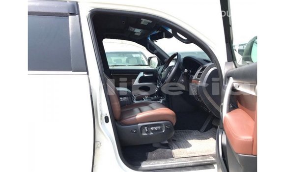 Buy Import Toyota Land Cruiser White Car in Import - Dubai in Bomi County Buy Import Toyota Land Cruiser White Car in Import - Dubai in Bomi County