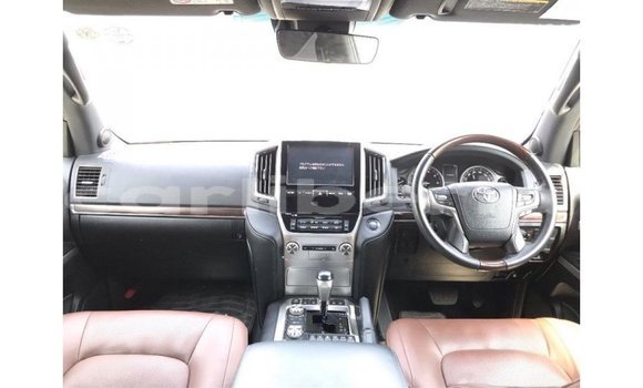 Buy Import Toyota Land Cruiser White Car in Import - Dubai in Bomi County Buy Import Toyota Land Cruiser White Car in Import - Dubai in Bomi County