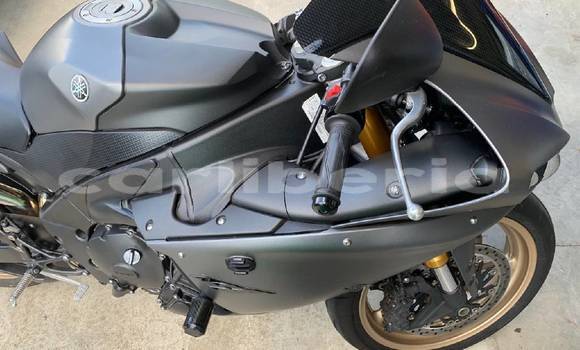Buy Used Yamaha R1 Black Bike in Monrovia in Montserrado County Buy Used Yamaha R1 Black Bike in Monrovia in Montserrado County