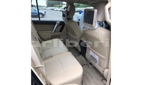 Buy Used Toyota Land Cruiser Prado Beige Car in Monrovia in Montserrado County Buy Used Toyota Land Cruiser Prado Beige Car in Monrovia in Montserrado County
