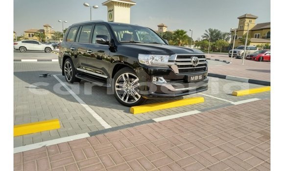 Acheter Import Voiture Toyota Land Cruiser Noir à Import - Dubai, Comté de Bomi Acheter Import Voiture Toyota Land Cruiser Noir à Import - Dubai, Comté de Bomi