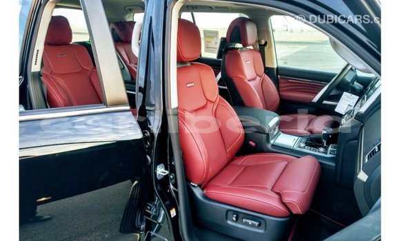 Acheter Import Voiture Toyota Land Cruiser Noir à Import - Dubai, Comté de Bomi Acheter Import Voiture Toyota Land Cruiser Noir à Import - Dubai, Comté de Bomi