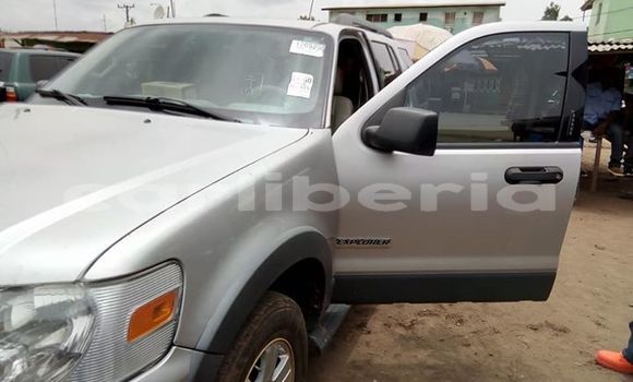Buy Used Ford Explorer Silver Car in Bensonville in Montserrado County Buy Used Ford Explorer Silver Car in Bensonville in Montserrado County
