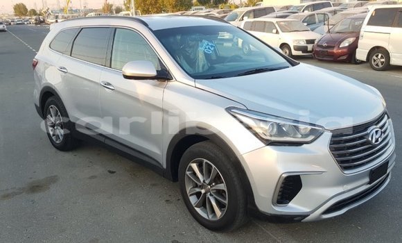 Buy Import Hyundai Santa Fe Other Car in Import - Dubai in Bomi County Buy Import Hyundai Santa Fe Other Car in Import - Dubai in Bomi County