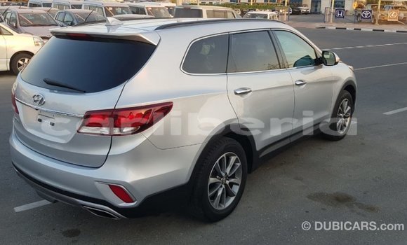 Buy Import Hyundai Santa Fe Other Car in Import - Dubai in Bomi County Buy Import Hyundai Santa Fe Other Car in Import - Dubai in Bomi County