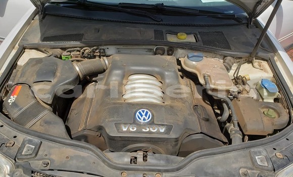 Buy Used Volkswagen Passat White Car in Monrovia in Montserrado County Buy Used Volkswagen Passat White Car in Monrovia in Montserrado County