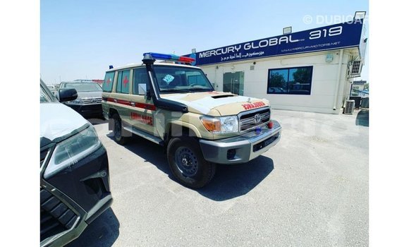 Buy Import Toyota Land Cruiser Beige Car in Import - Dubai in Bomi County Buy Import Toyota Land Cruiser Beige Car in Import - Dubai in Bomi County