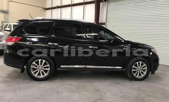 Buy Used Nissan Pathfinder Black Car in Monrovia in Montserrado County Buy Used Nissan Pathfinder Black Car in Monrovia in Montserrado County