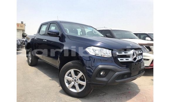 Buy Import Mercedes-Benz 250 Blue Car in Import - Dubai in Bomi County Buy Import Mercedes-Benz 250 Blue Car in Import - Dubai in Bomi County