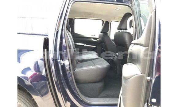 Buy Import Mercedes-Benz 250 Blue Car in Import - Dubai in Bomi County Buy Import Mercedes-Benz 250 Blue Car in Import - Dubai in Bomi County