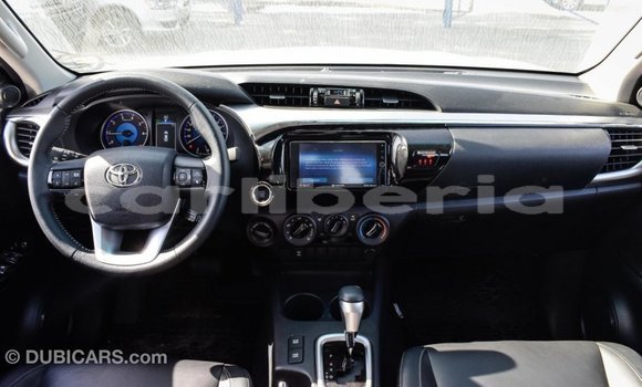 Acheter Import Voiture Toyota Hilux Autre à Import - Dubai, Comté de Bomi Acheter Import Voiture Toyota Hilux Autre à Import - Dubai, Comté de Bomi