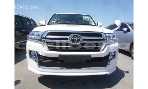 Buy Import Toyota Land Cruiser White Car in Import - Dubai in Bomi County Buy Import Toyota Land Cruiser White Car in Import - Dubai in Bomi County