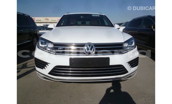 Buy Import Volkswagen Touareg White Car in Import - Dubai in Bomi County Buy Import Volkswagen Touareg White Car in Import - Dubai in Bomi County
