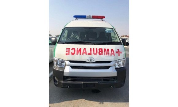 Buy Import Toyota Hiace White Car in Import - Dubai in Bomi County Buy Import Toyota Hiace White Car in Import - Dubai in Bomi County