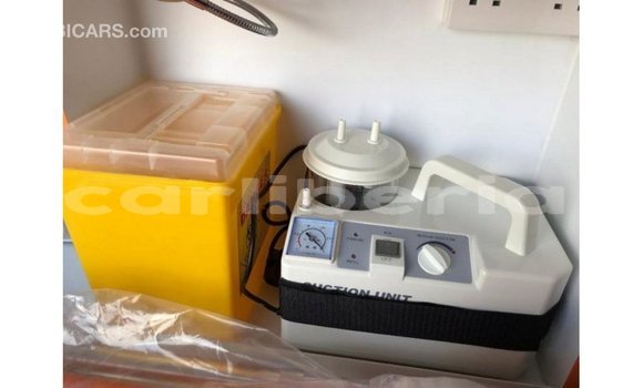 Buy Import Toyota Hiace White Car in Import - Dubai in Bomi County Buy Import Toyota Hiace White Car in Import - Dubai in Bomi County