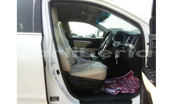 Buy Import Toyota Kluger White Car in Import - Dubai in Bomi County Buy Import Toyota Kluger White Car in Import - Dubai in Bomi County
