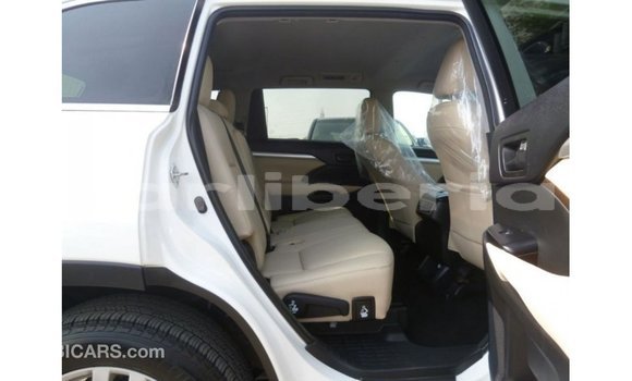 Buy Import Toyota Kluger White Car in Import - Dubai in Bomi County Buy Import Toyota Kluger White Car in Import - Dubai in Bomi County