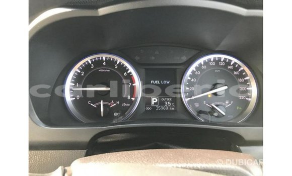 Buy Import Toyota Kluger White Car in Import - Dubai in Bomi County Buy Import Toyota Kluger White Car in Import - Dubai in Bomi County