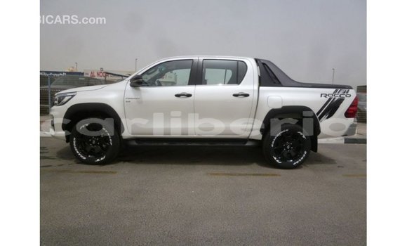 Buy Import Toyota Hilux White Car in Import - Dubai in Bomi County Buy Import Toyota Hilux White Car in Import - Dubai in Bomi County
