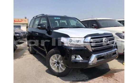 Buy Import Toyota Land Cruiser Black Car in Import - Dubai in Bomi County Buy Import Toyota Land Cruiser Black Car in Import - Dubai in Bomi County