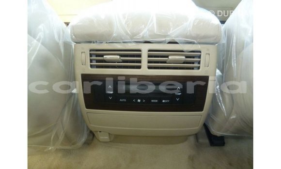 Buy Import Toyota Land Cruiser White Car in Import - Dubai in Bomi County Buy Import Toyota Land Cruiser White Car in Import - Dubai in Bomi County