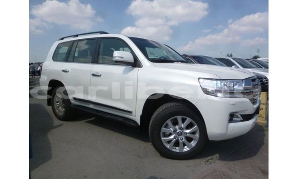 Buy Import Toyota Land Cruiser White Car in Import - Dubai in Bomi County Buy Import Toyota Land Cruiser White Car in Import - Dubai in Bomi County