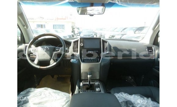 Buy Import Toyota Land Cruiser White Car in Import - Dubai in Bomi County Buy Import Toyota Land Cruiser White Car in Import - Dubai in Bomi County