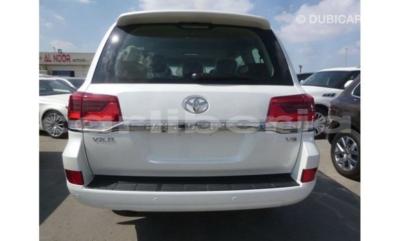 Buy Import Toyota Land Cruiser White Car in Import - Dubai in Bomi County Buy Import Toyota Land Cruiser White Car in Import - Dubai in Bomi County