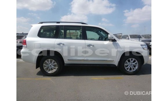 Buy Import Toyota Land Cruiser White Car in Import - Dubai in Bomi County Buy Import Toyota Land Cruiser White Car in Import - Dubai in Bomi County