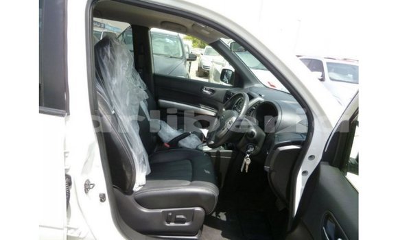 Buy Import Nissan 350Z White Car in Import - Dubai in Bomi County Buy Import Nissan 350Z White Car in Import - Dubai in Bomi County