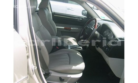 Buy Import Chrysler 300 Beige Car in Import - Dubai in Bomi County Buy Import Chrysler 300 Beige Car in Import - Dubai in Bomi County