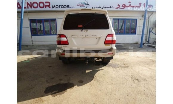 Buy Import Toyota Land Cruiser White Car in Import - Dubai in Bomi County Buy Import Toyota Land Cruiser White Car in Import - Dubai in Bomi County