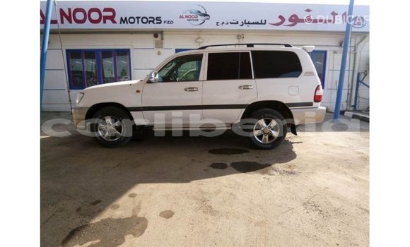 Buy Import Toyota Land Cruiser White Car in Import - Dubai in Bomi County Buy Import Toyota Land Cruiser White Car in Import - Dubai in Bomi County