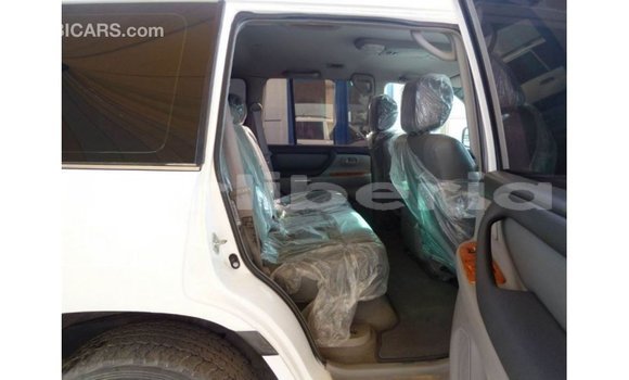 Buy Import Toyota Land Cruiser White Car in Import - Dubai in Bomi County Buy Import Toyota Land Cruiser White Car in Import - Dubai in Bomi County