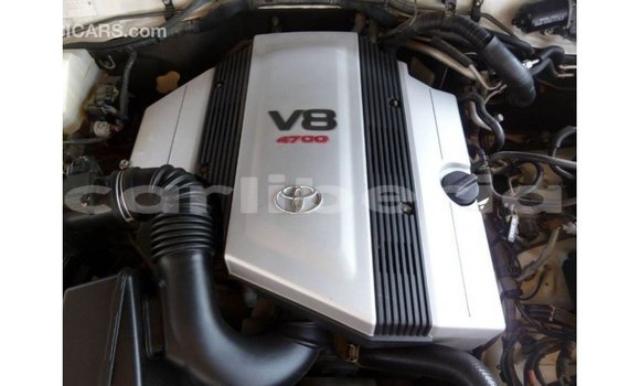 Buy Import Toyota Land Cruiser White Car in Import - Dubai in Bomi County Buy Import Toyota Land Cruiser White Car in Import - Dubai in Bomi County