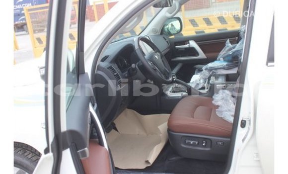 Buy Import Toyota Land Cruiser White Car in Import - Dubai in Bomi County Buy Import Toyota Land Cruiser White Car in Import - Dubai in Bomi County