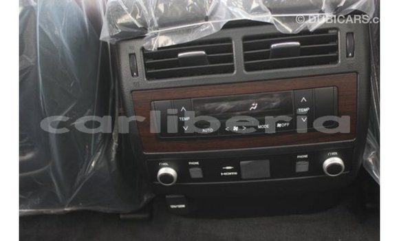 Buy Import Toyota Land Cruiser White Car in Import - Dubai in Bomi County Buy Import Toyota Land Cruiser White Car in Import - Dubai in Bomi County