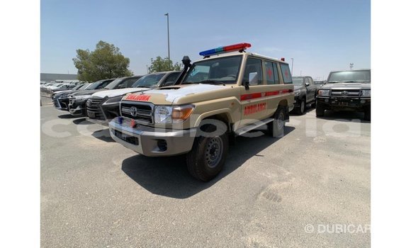 Buy Import Toyota Land Cruiser Beige Car in Import - Dubai in Bomi County Buy Import Toyota Land Cruiser Beige Car in Import - Dubai in Bomi County