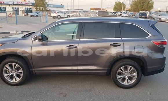 Buy Import Toyota Highlander Other Car in Import - Dubai in Bomi County Buy Import Toyota Highlander Other Car in Import - Dubai in Bomi County